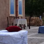 בית חווה Terramater *
