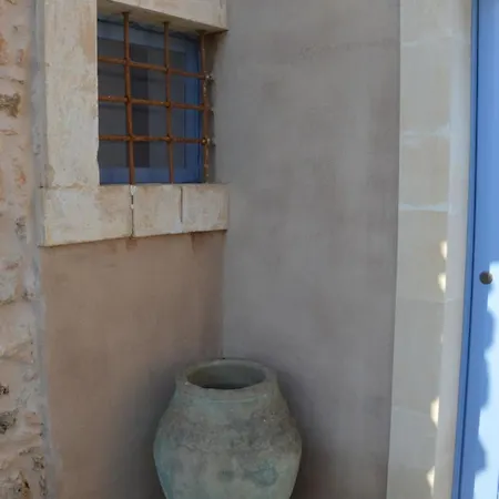 Terramater Çiftlik konaklama Noto